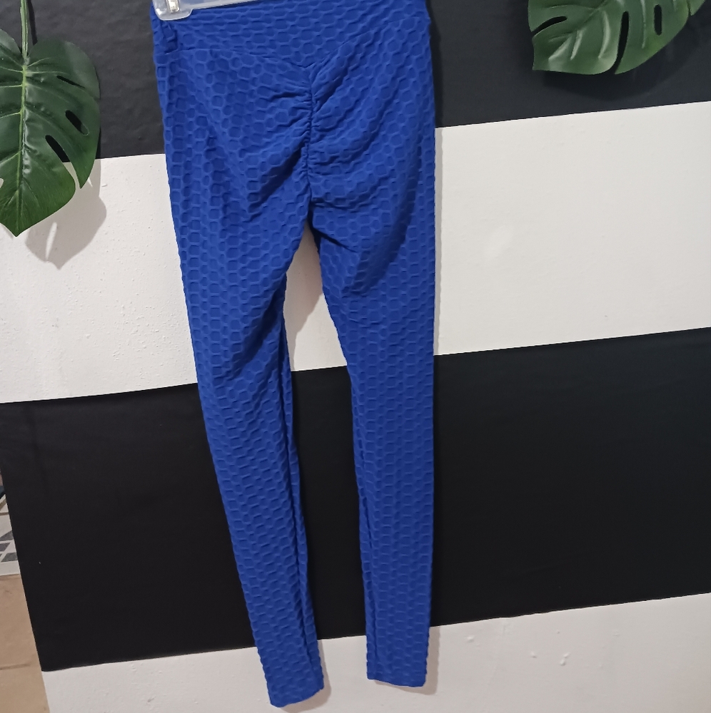Emme Jordan Women butt lift fitness blue leggings - Picture 6 of 10